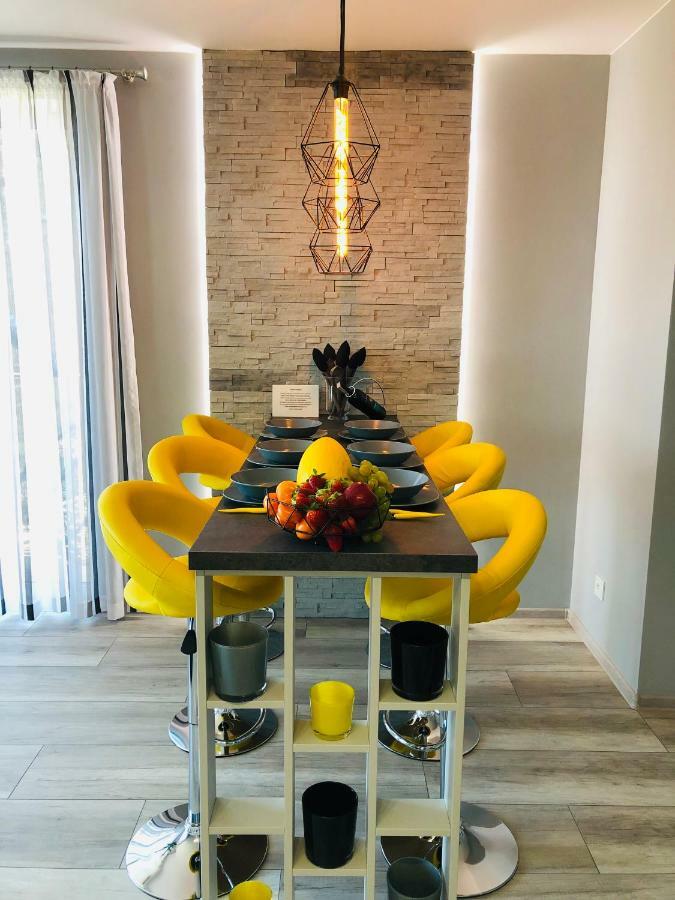 Apartament Elegance Yellow Реваль Екстер'єр фото